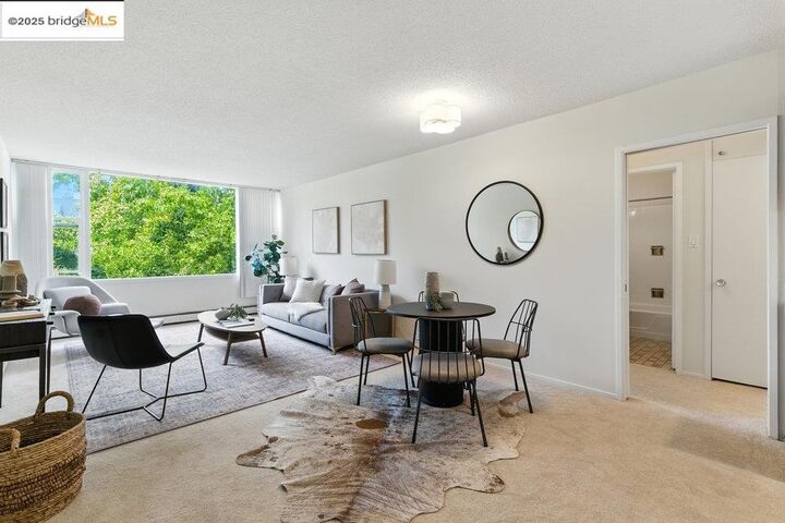 2601 College Ave 203  Berkeley CA 94704 photo