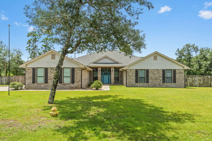 2929 Sherwood Dr. Drive  Navarre FL 32566 photo