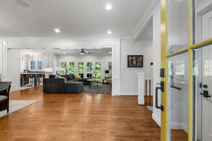 Property Photo:  1678 Nottingham Way NE  GA 30309 