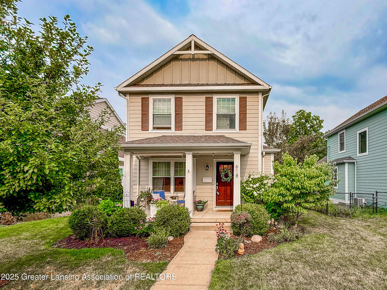 Property Photo:  618 Virginia Avenue  MI 48823 