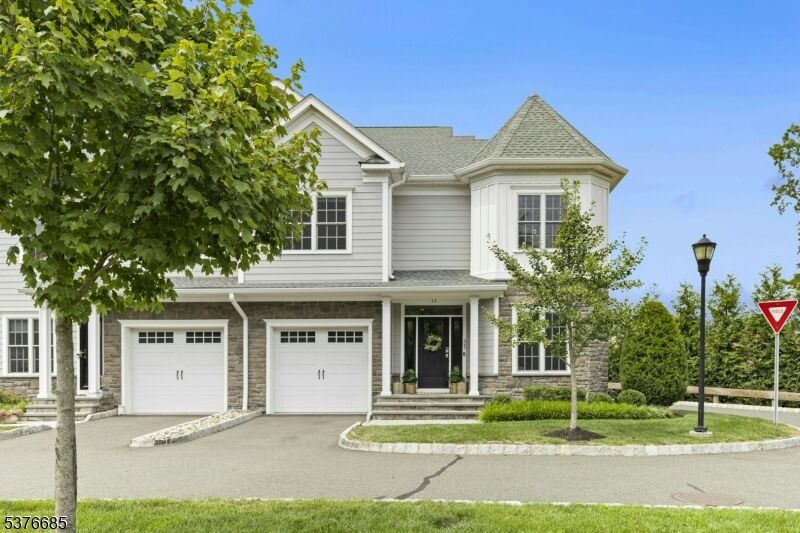 Property Photo: 321 E Grove St 14 NJ 07090