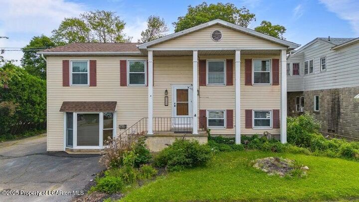 Property Photo: 609 Landmesser Avenue PA 18202