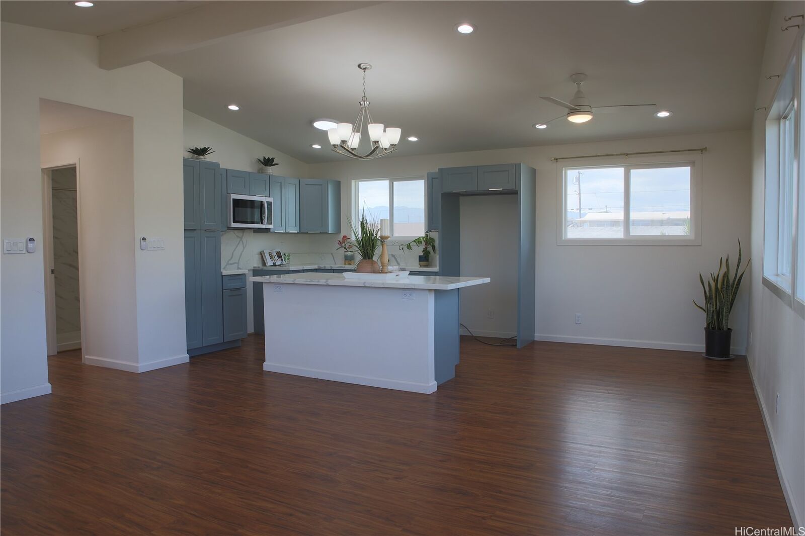 Property Photo: 1638 Makamua Street HI 96782