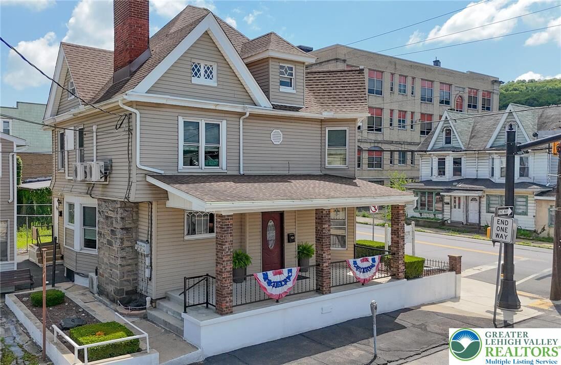 Property Photo: 9 Tunnel Street PA 18232