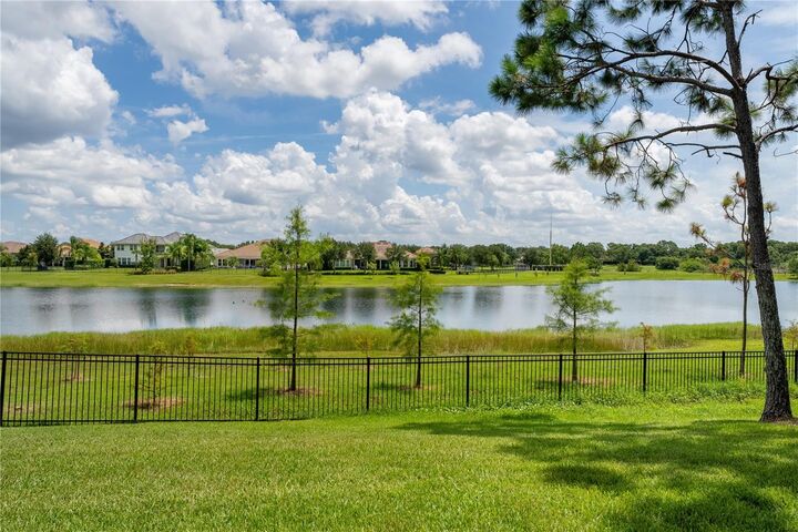 Property Photo: 7930 Summerlake Pointe Boulevard FL 34787