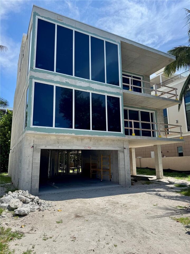 Property Photo:  343 Benjamin Franklin Drive  FL 34236 