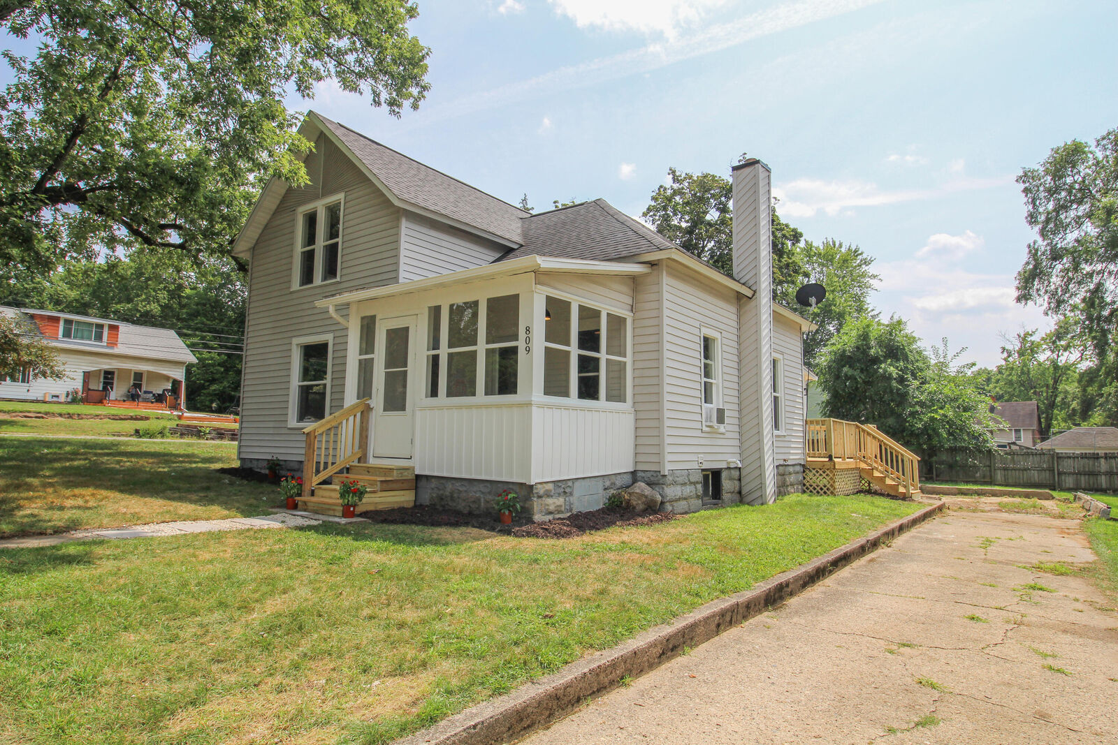 Property Photo:  809 State Street  MI 49093 