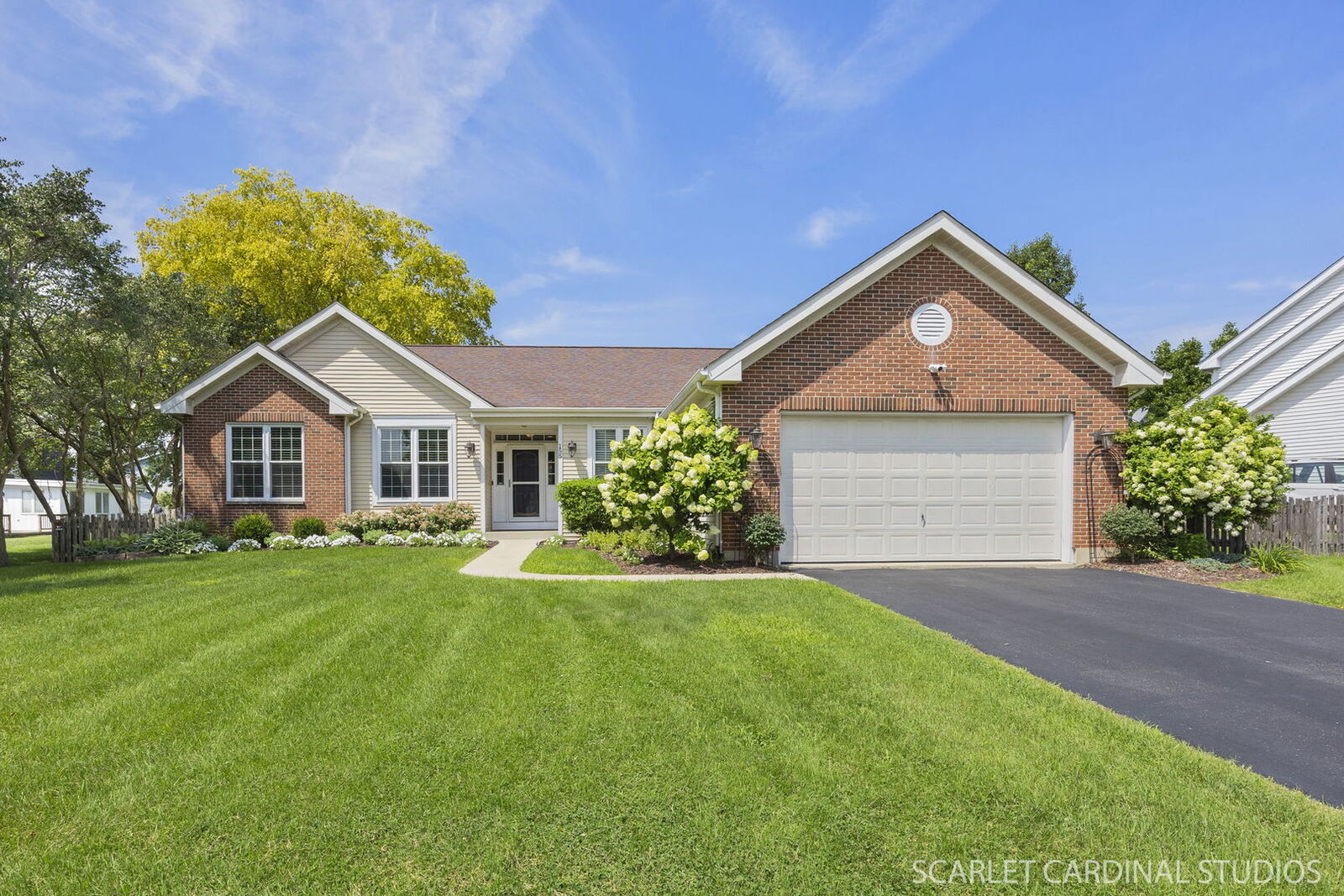Property Photo:  155 N Kingsway Drive  IL 60506 
