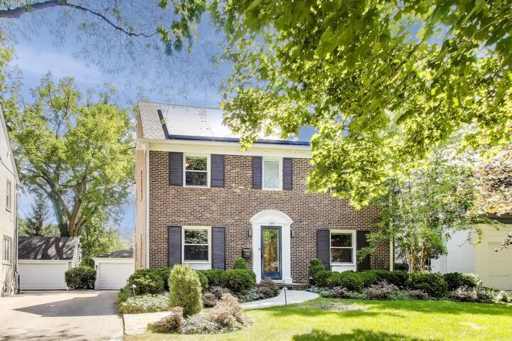 2025 Bennett Avenue  Evanston IL 60201 photo