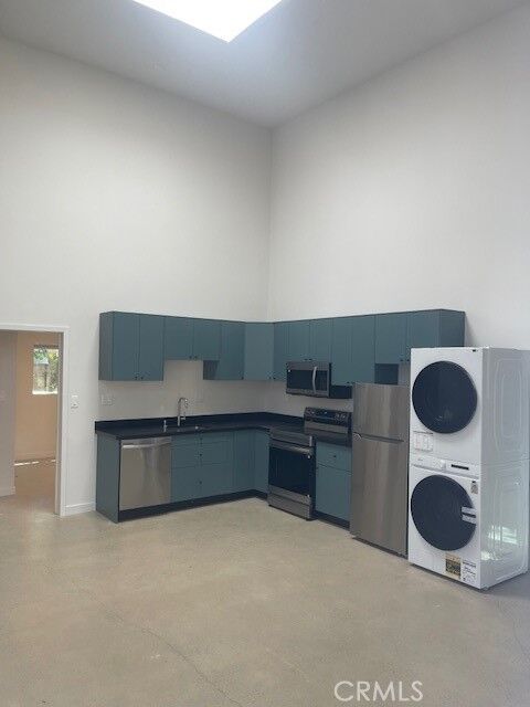 Property Photo:  11320 Bessemer  CA 91406 