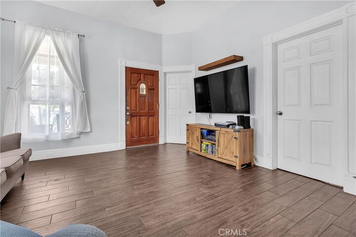 Property Photo:  461 San Francisco Avenue  CA 91767 