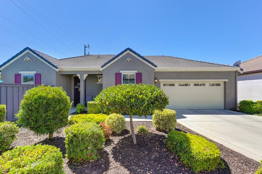 Property Photo:  9763 Dartwell Way  CA 95829 