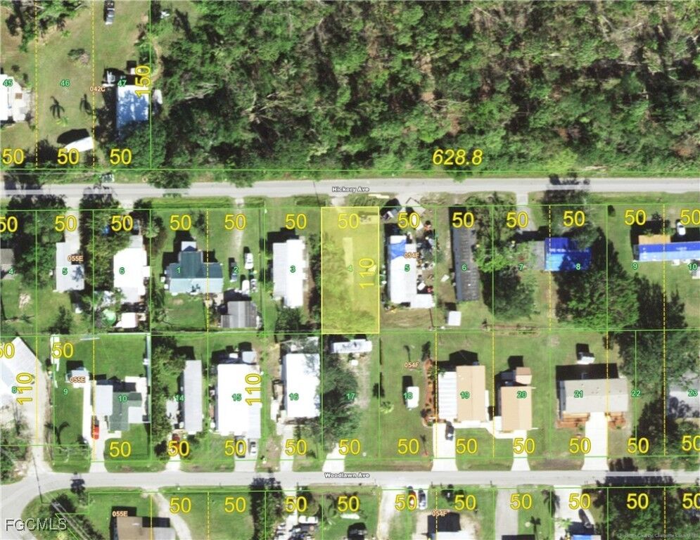 Property Photo: 1319 Hickory Avenue FL 33950
