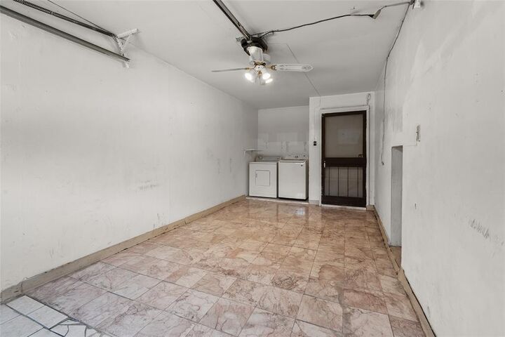 Property Photo: 708 Victoria Drive TX 75052