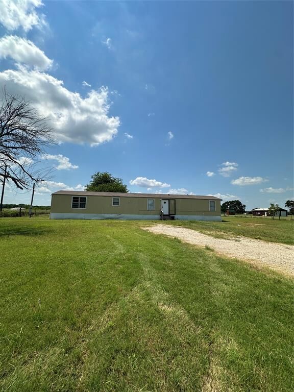 559 Quillian Trace  Gholson TX 76705 photo