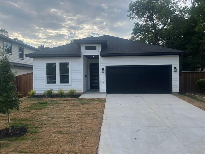 1717 Poplar Street  Dallas TX 75215 photo