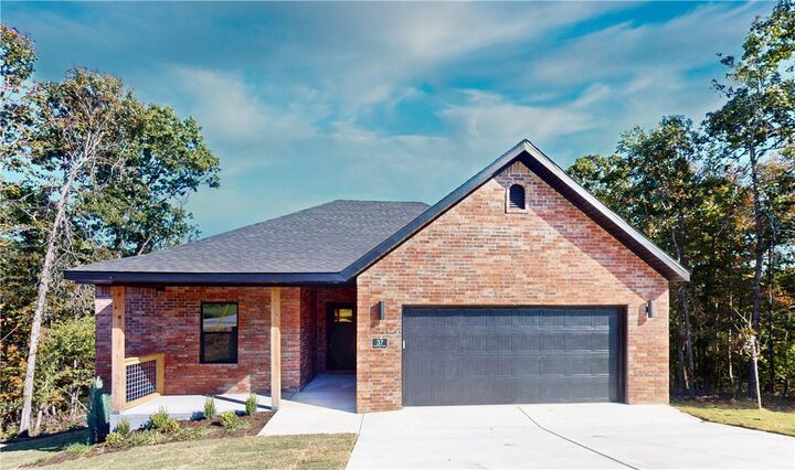Property Photo: 37 Roxburgh Drive AR 72715