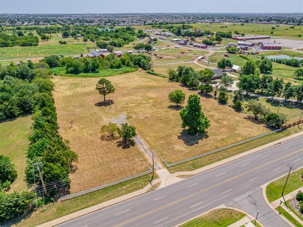 Property Photo: 14100 S Western Avenue OK 73170