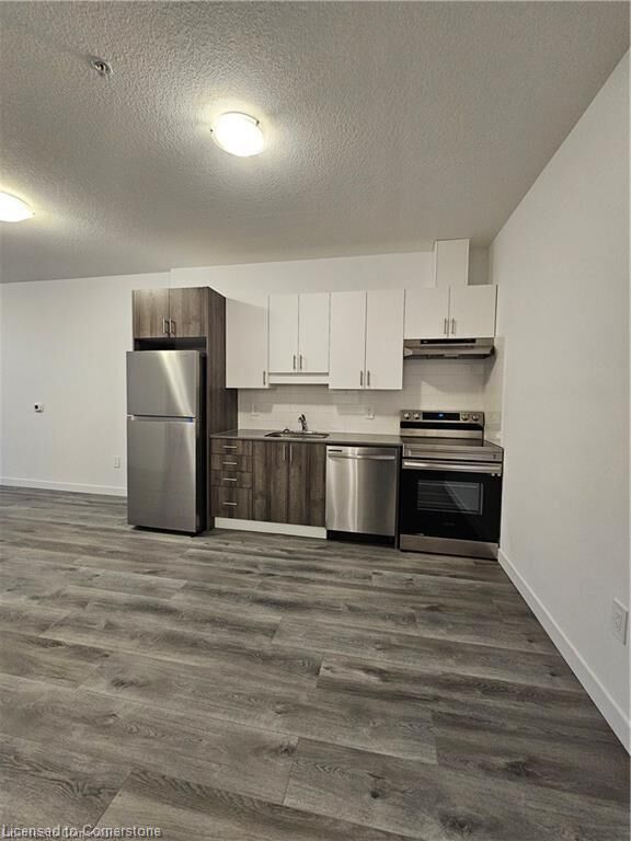 Photo de la propriété:  1434 Highland Road W 806  ON N2N 0C7 