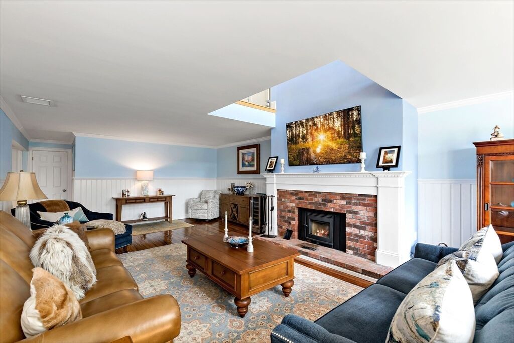 Property Photo:  24 Ships View Ter 24  MA 02532 