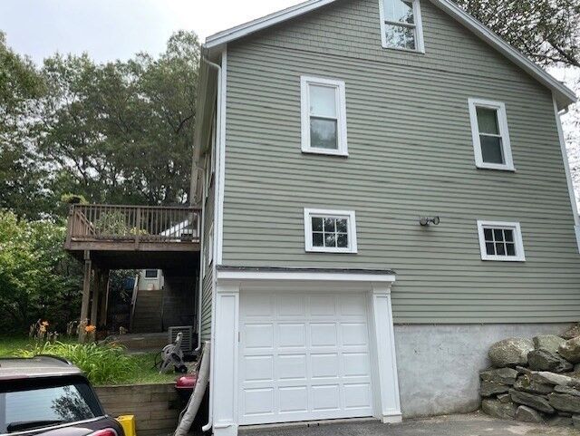 Property Photo:  13 Lakeview Road Sf  MA 01778 