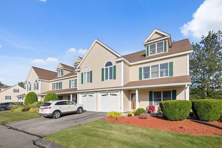 Property Photo: 216 Rangeway Rd 114 MA 01862