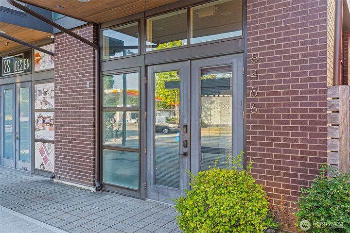 Property Photo: 5456 Delridge Way SW WA 98106