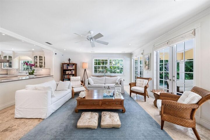 Property Photo:  11055 Girasol Ave  FL 33156 