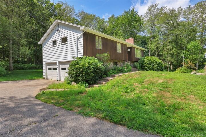16 Rosewood Lane  Bolton CT 06043 photo