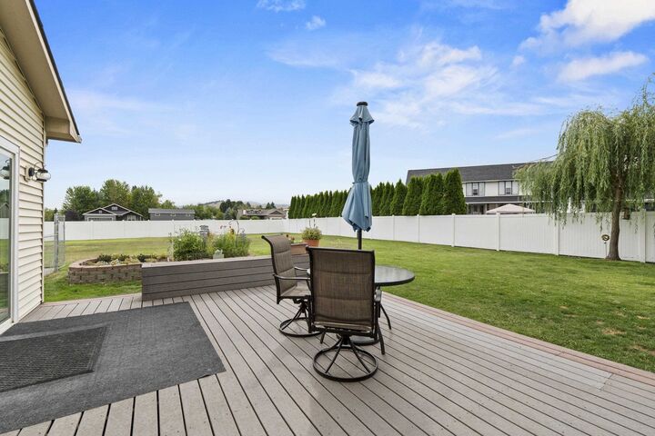 Property Photo: 18914 E 2nd Ave WA 99016
