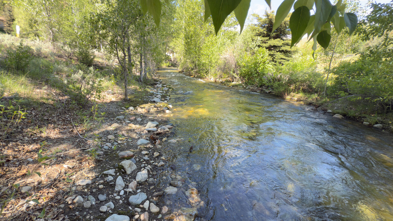 Property Photo: 237 Timberline Rd ID 83340