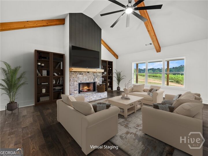 Property Photo: 323 Sweetgrass Drive GA 30535