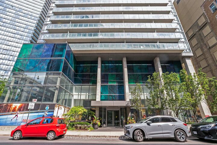 Photo de la propriété:  38 Grenville Street 2801  ON M4Y 1A5 