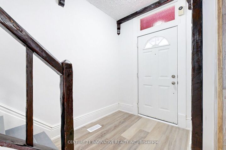 Photo de la propriété: 57 Olive Avenue ON K9J 3K0
