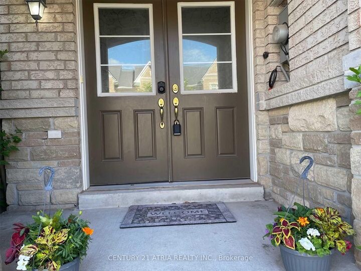Photo de la propriété: 2358 Baronwood Drive ON L6M 0J8