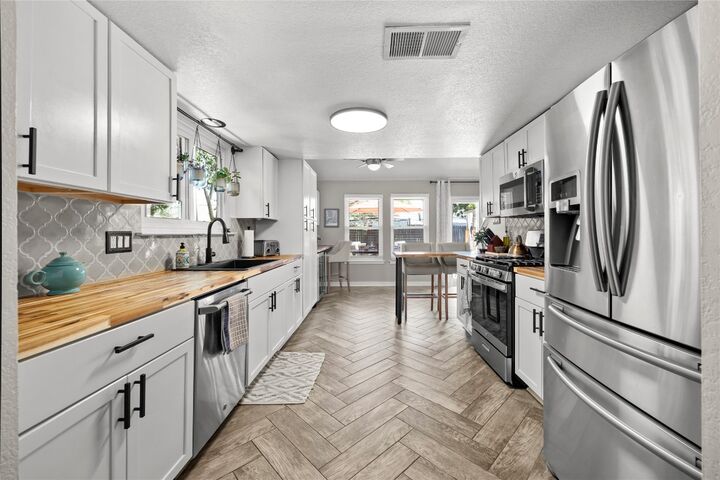 Property Photo: 10902 Hard Rock Road TX 78750