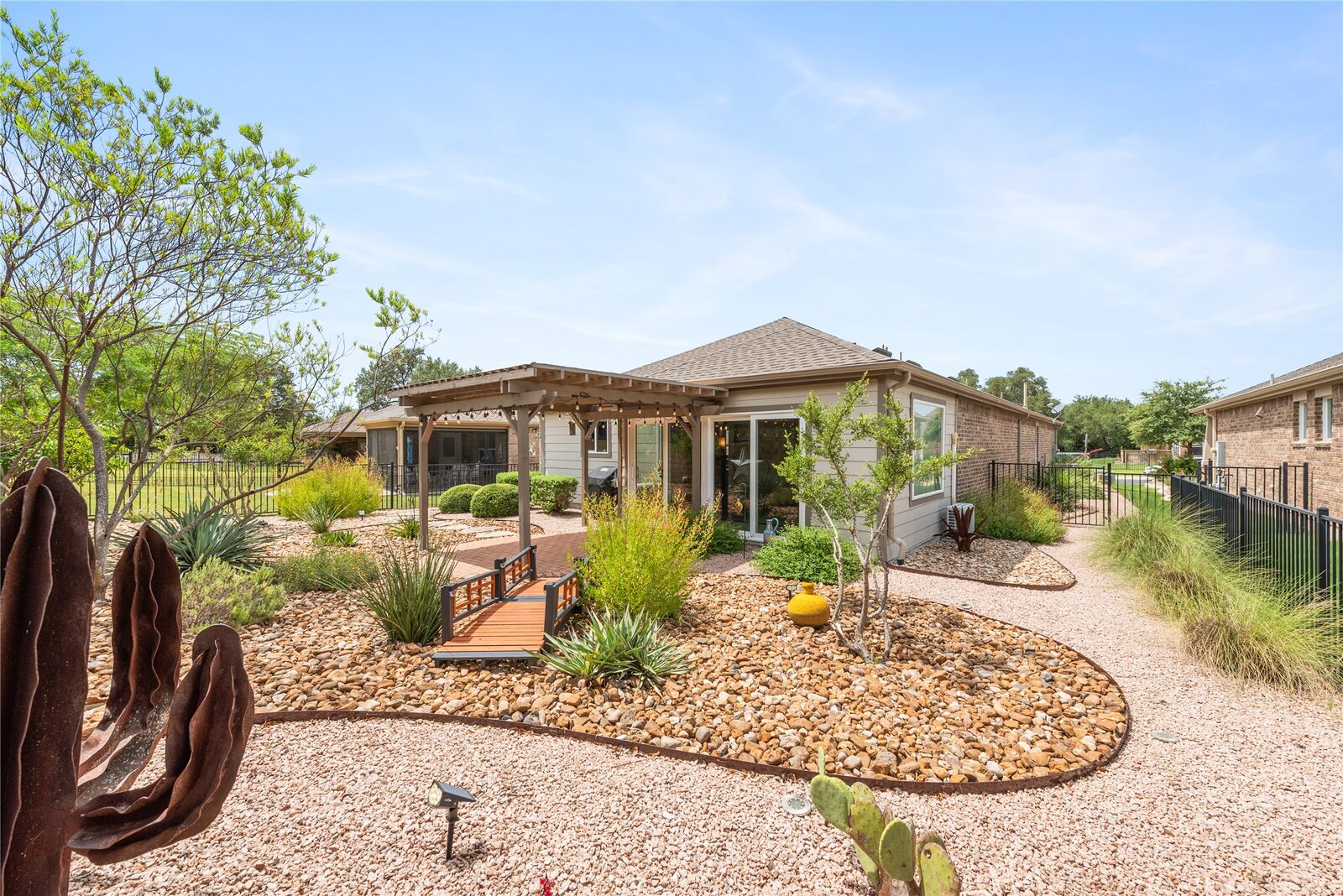 Property Photo:  307 Hobby Street  TX 78633 