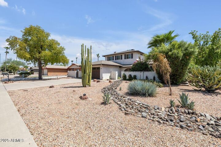 Property Photo: 5001 E Bloomfield Road AZ 85254