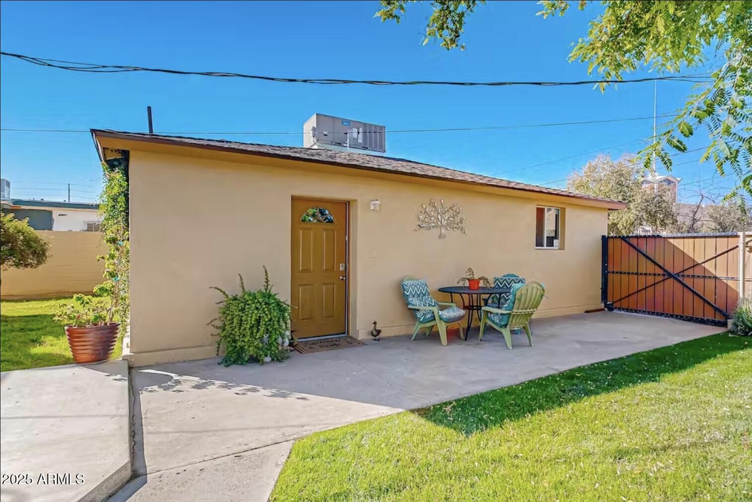 Property Photo:  2412 N 36th Place Gh  AZ 85008 