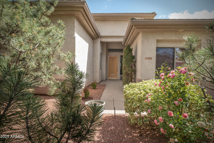 Property Photo:  722 Crown Ridge Road  AZ 86351 