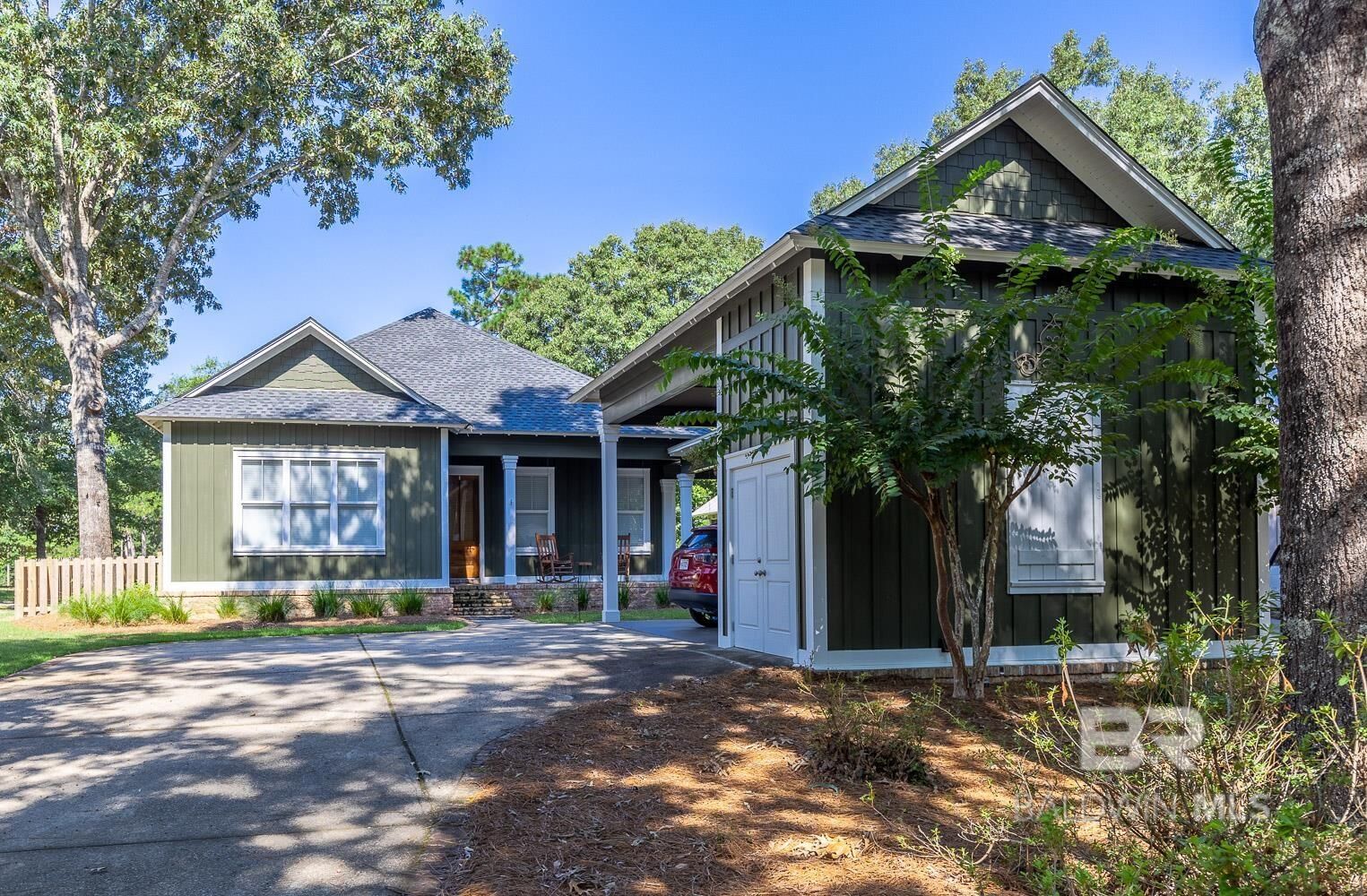 Property Photo:  33109 Shinnecock Lane  AL 36551 