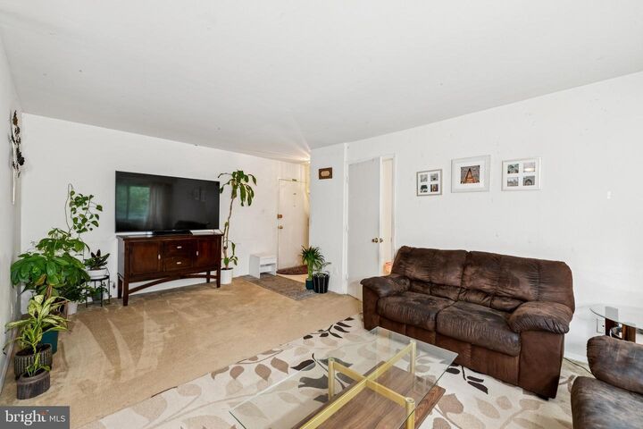 Property Photo: 8006 Chanute Place #8 VA 22042