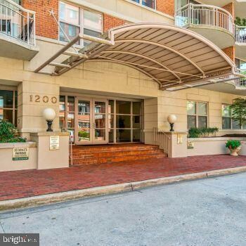 1200 Braddock Place 307  Alexandria VA 22314 photo