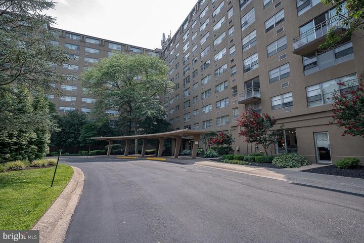 Property Photo:  1030 E Lancaster Avenue 429  PA 19010 
