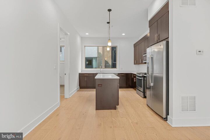 927 N Front Street 31 2  Philadelphia PA 19123 photo