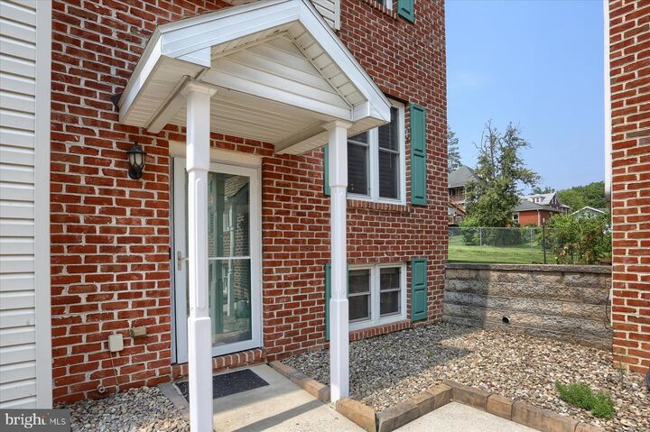 Property Photo:  142 15th Street  PA 17070 