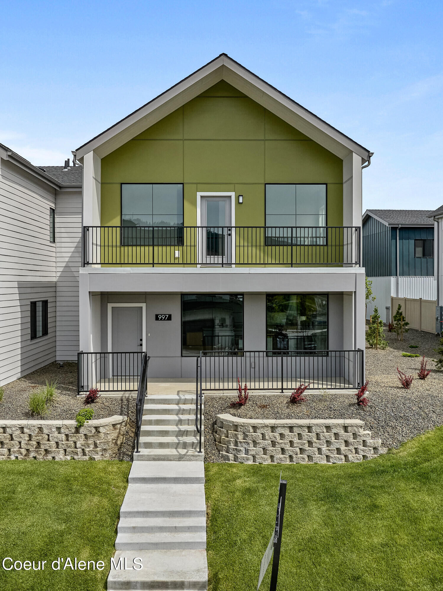 Property Photo:  997 E Railroad Ave  ID 83854 