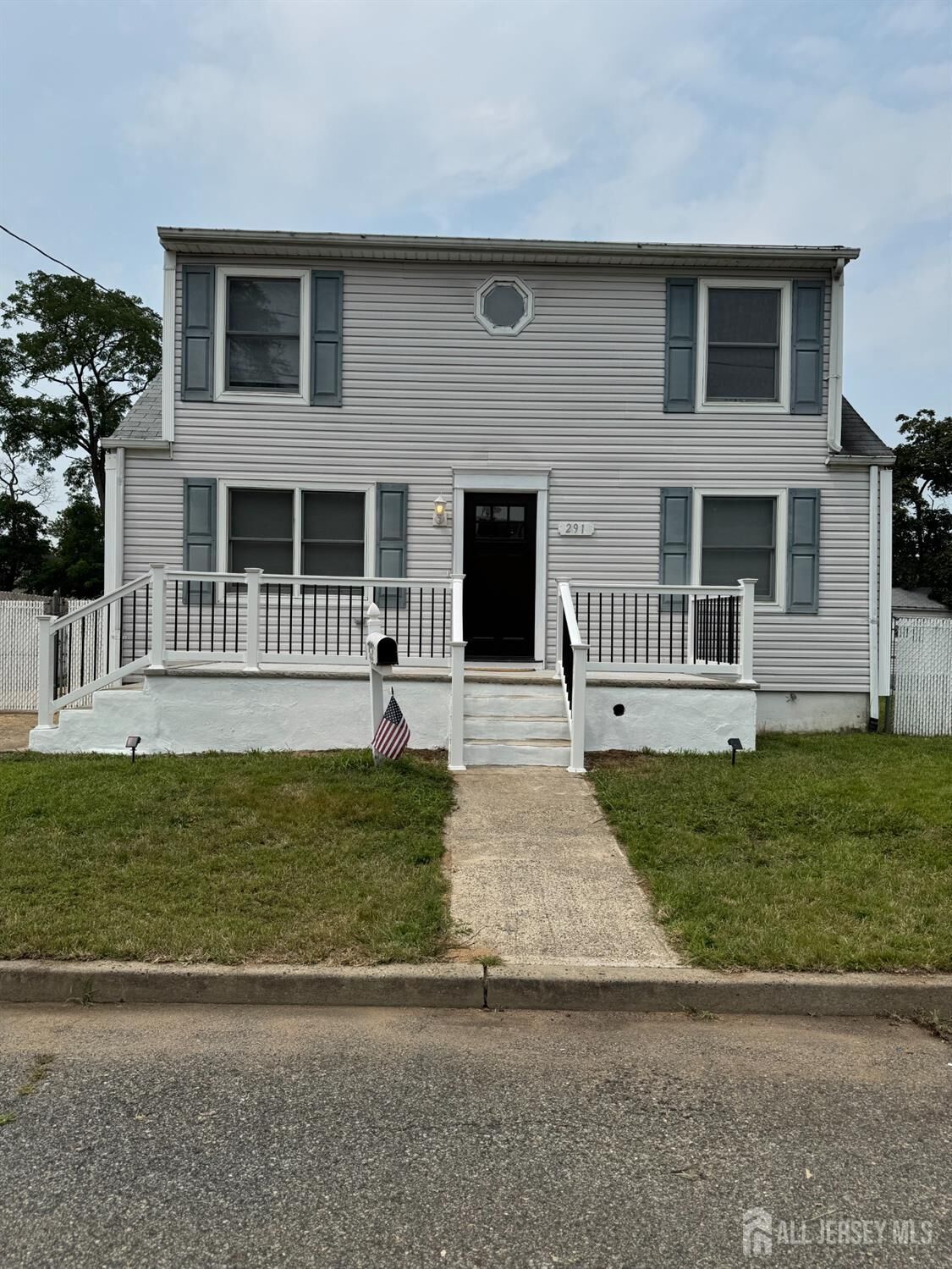 Property Photo:  291 Park Avenue  NJ 08857 