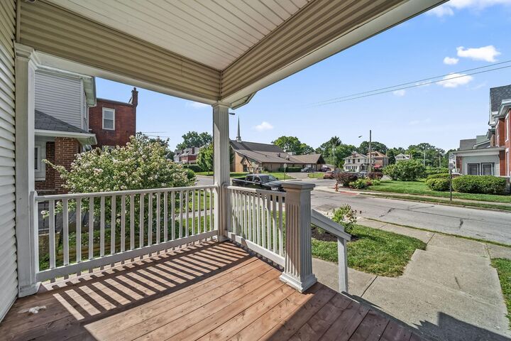 Property Photo:  1593 Clifton Avenue  OH 43203 
