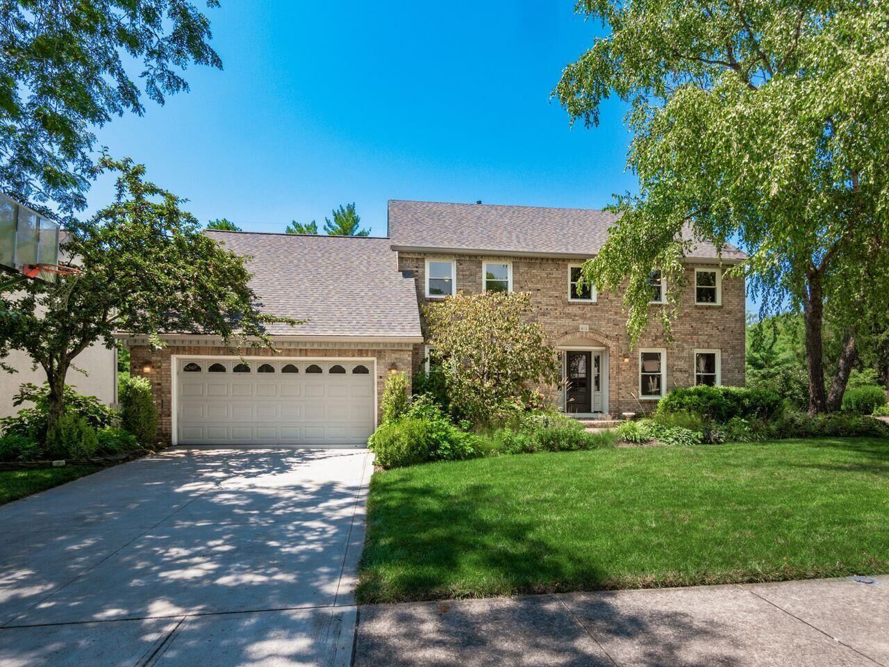 Property Photo: 613 Valley Wood Court OH 43081